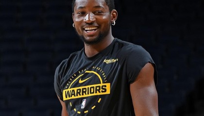 开云体育官网-2年4850万美金！连续13场比赛DNP！库明加申请交易，科尔作茧自缚