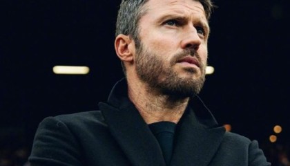 赛事分析-曼联争四前景！下轮对阿森纳+后15轮战4强队，有望压利物浦回欧冠|切尔西|英超|纽卡斯尔|阿斯顿维拉|阿莫林_新浪体育_新浪新闻