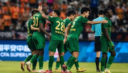 只会窝里横？浙江亚冠惨败回中超大胜 近11轮不败