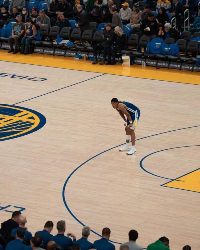 1673159044333249397.jpg de54ef2b30f9b4e082d13cbc9a953b7.jpg